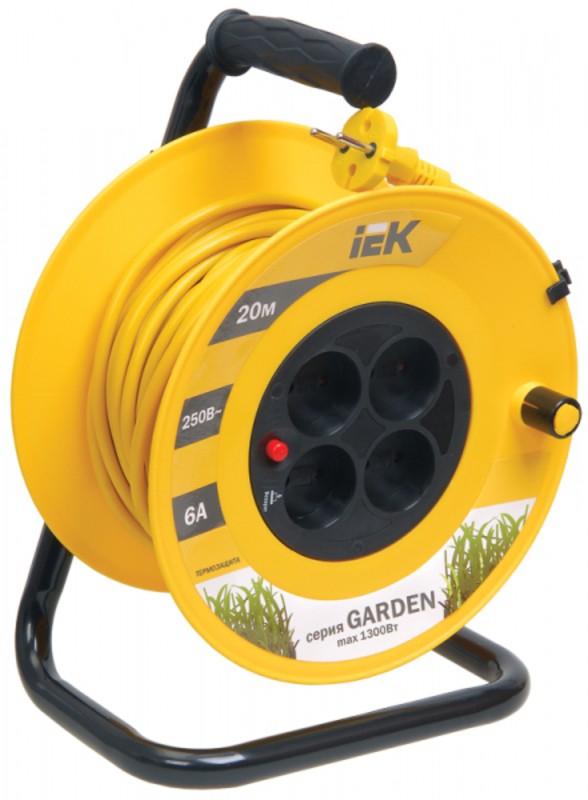 Катушка УК20 4 места 2P/20м 2х0,75мм2 "Garden" IEK