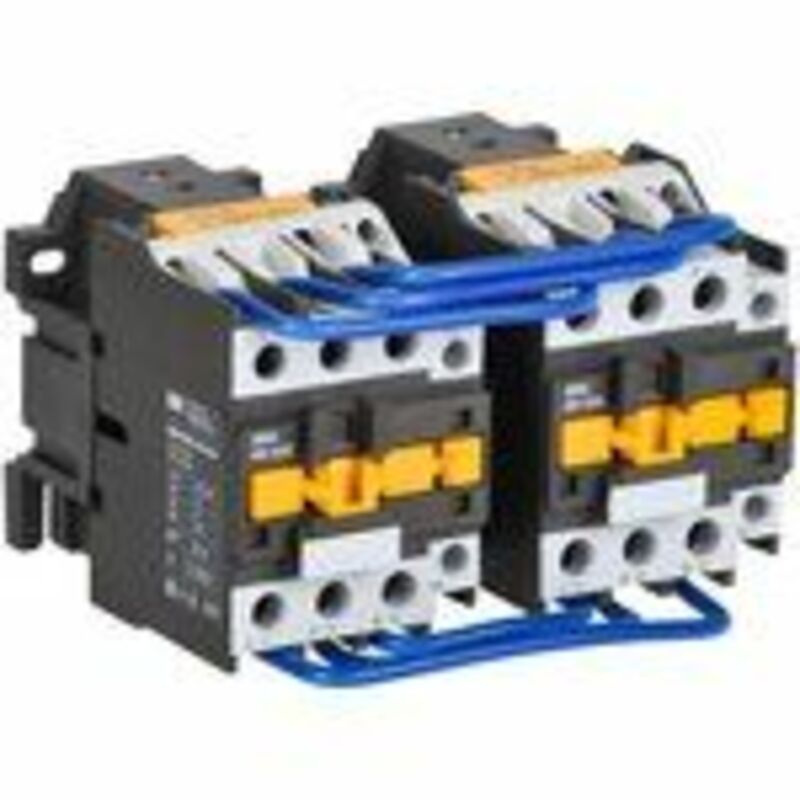 Контактор КМИ-23230 реверс 32А 230В/АС3 2НО IEK