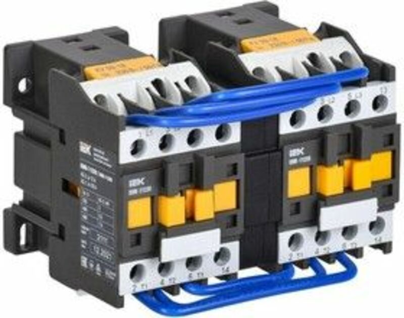 Контактор КМИ-11230 реверс 12А 230В/АС3 2НО IEK