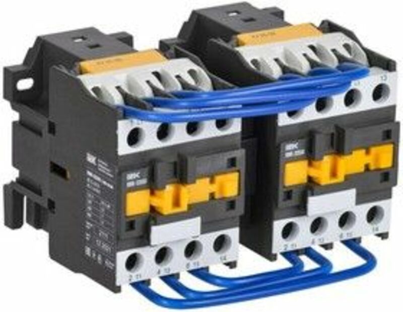 Контактор КМИ-22530 реверс 25А 400В/АС3 2НО IEK