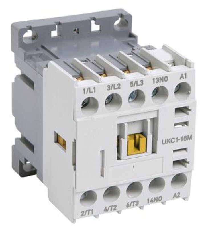 Миниконтактор МКИ-10910 9А 36В/АС3 1НО IEK