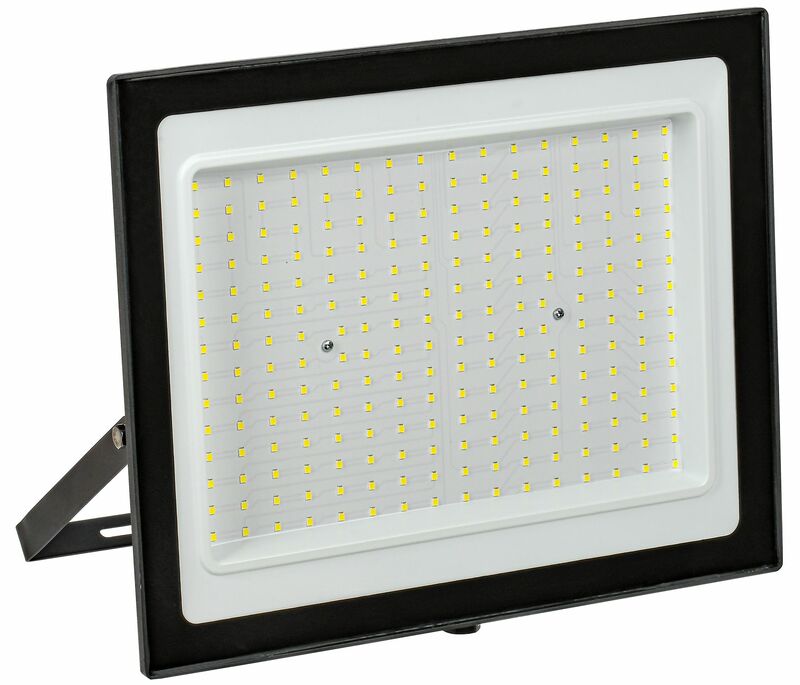 Прожектор LED СДО 06-200 IP65 4000К черный IEK